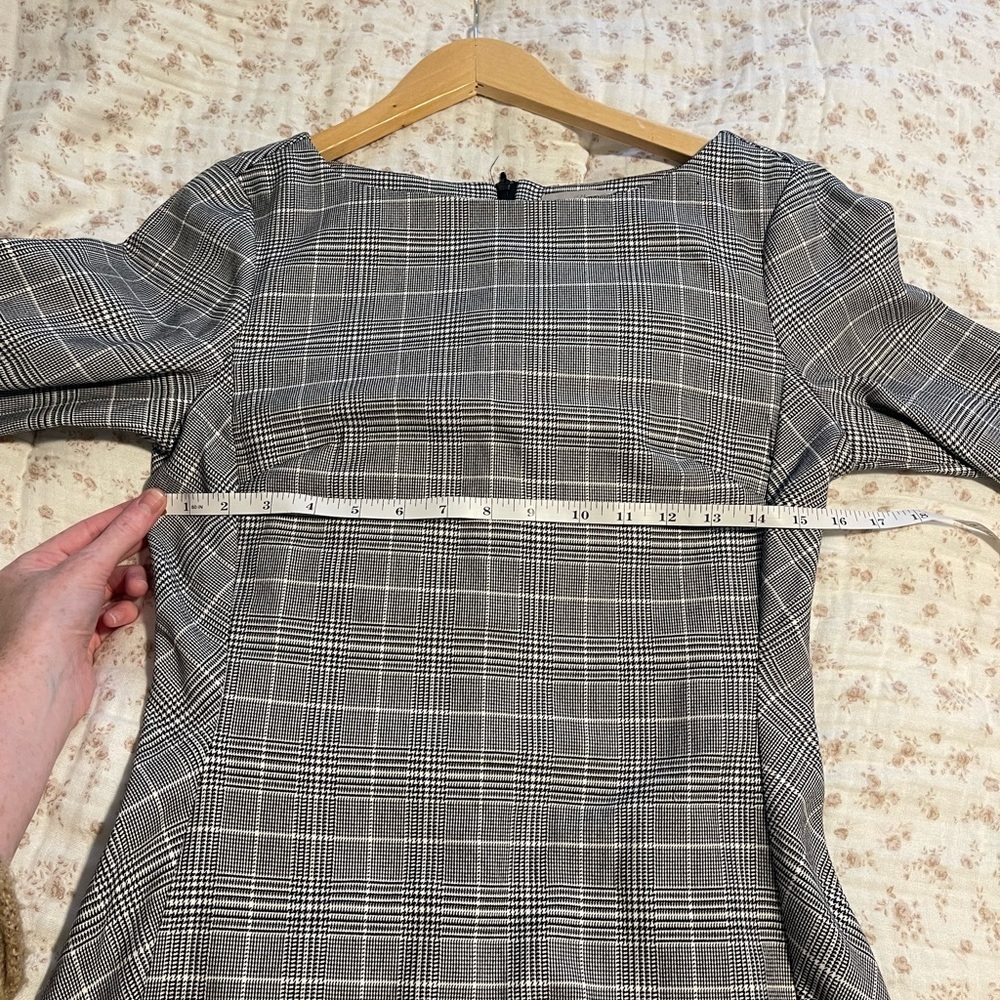 H&M Plaid Quarter Sleeve Dress - Picture 6 of 8